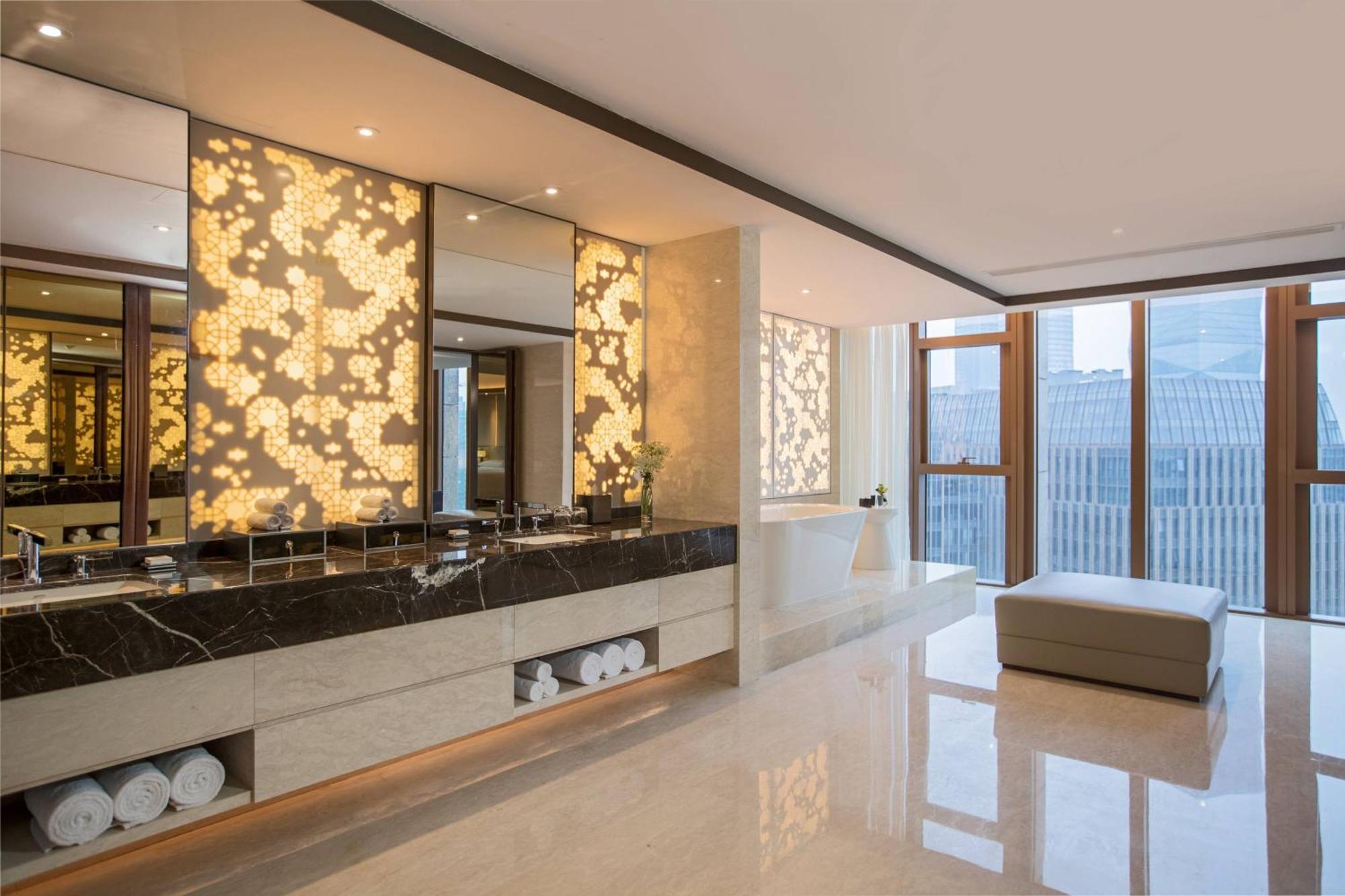 Renaissance Nanjing Olympic Centre Hotel Bagian luar foto