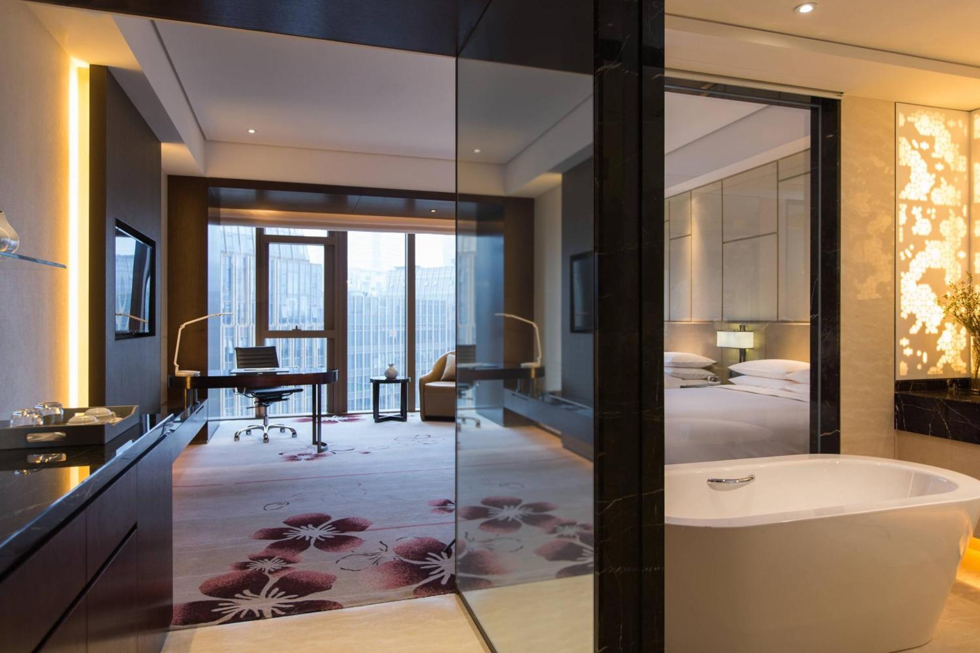 Renaissance Nanjing Olympic Centre Hotel Bagian luar foto