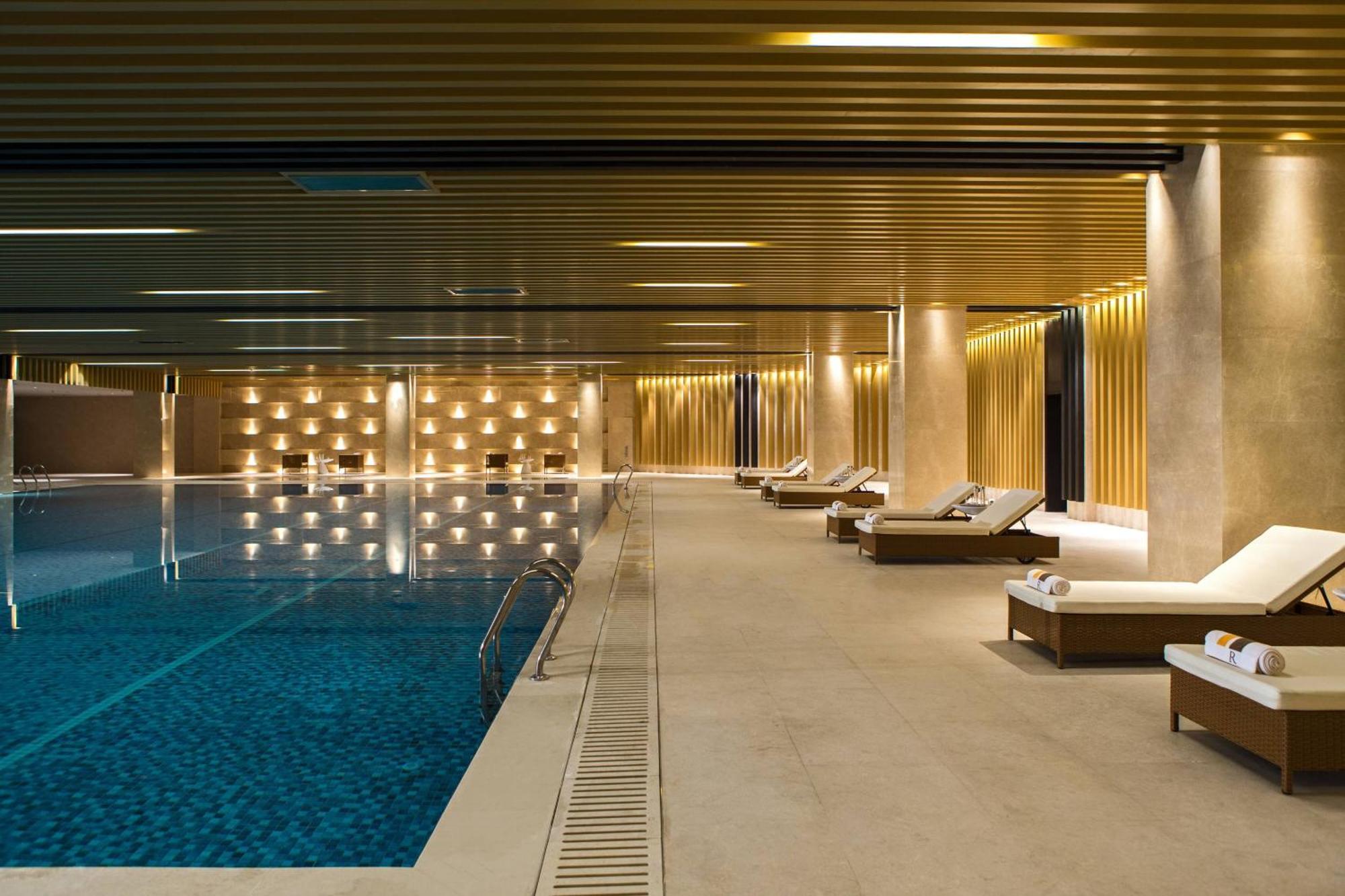 Renaissance Nanjing Olympic Centre Hotel Bagian luar foto