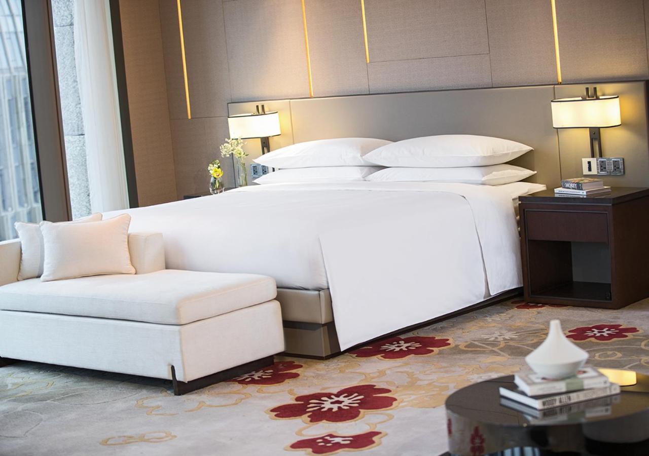 Renaissance Nanjing Olympic Centre Hotel Bagian luar foto